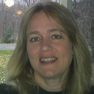 Meet your Posher, Debbie